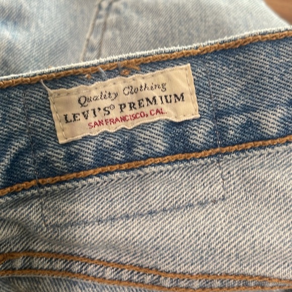 Levi’s Women 501 light wash blue denim jeans size 30x30 straight leg button fly - Picture 12 of 15
